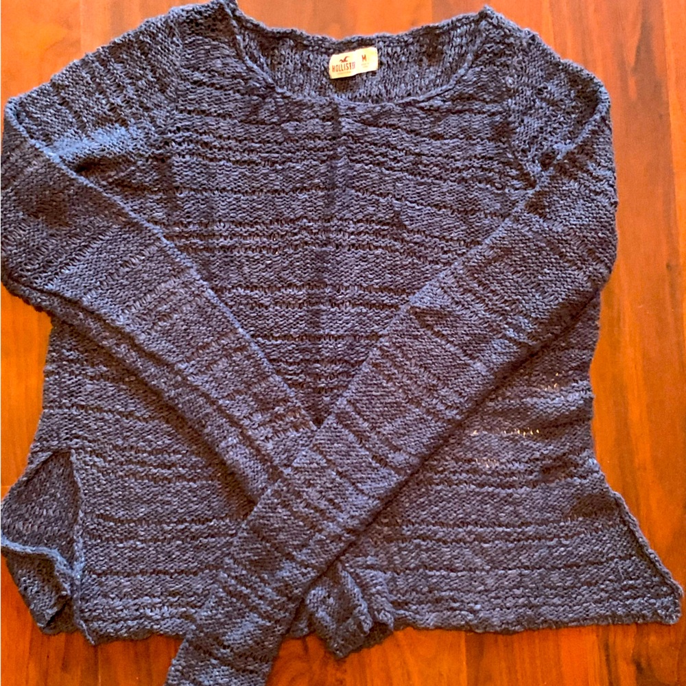 Hollister women’s blue cotton crewneck sweater. Small.